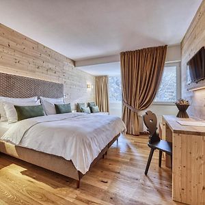 Camera con letto king size